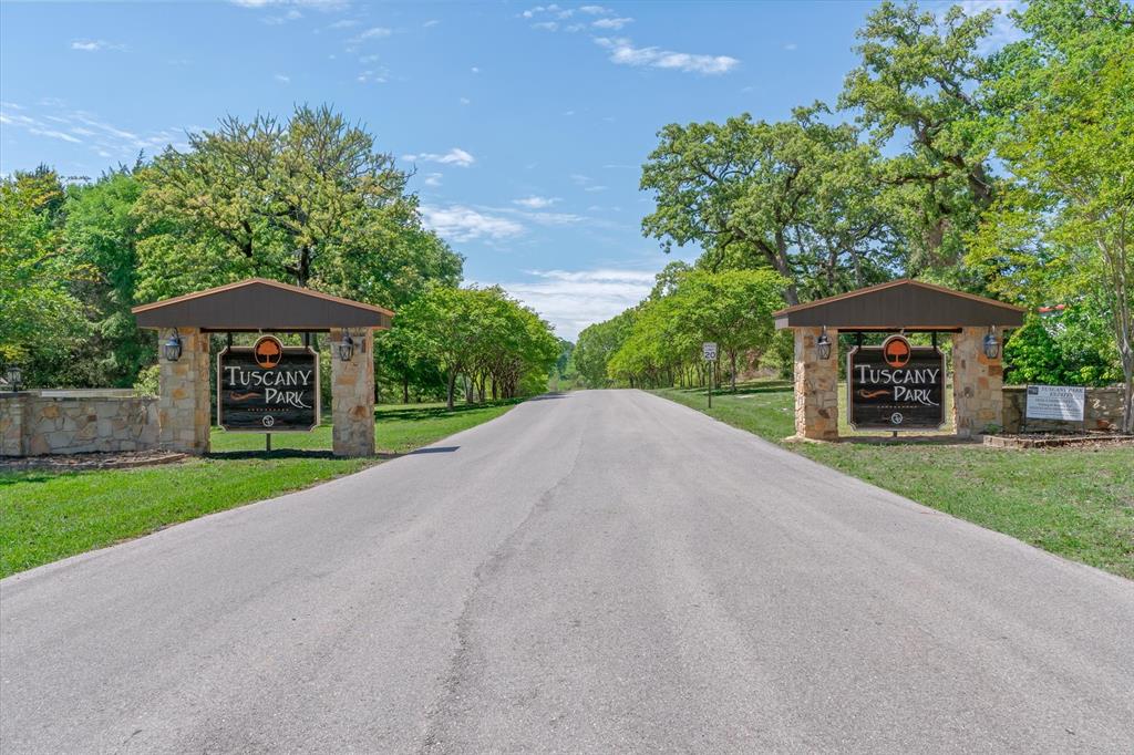 Tuscany Park Estates - Residential