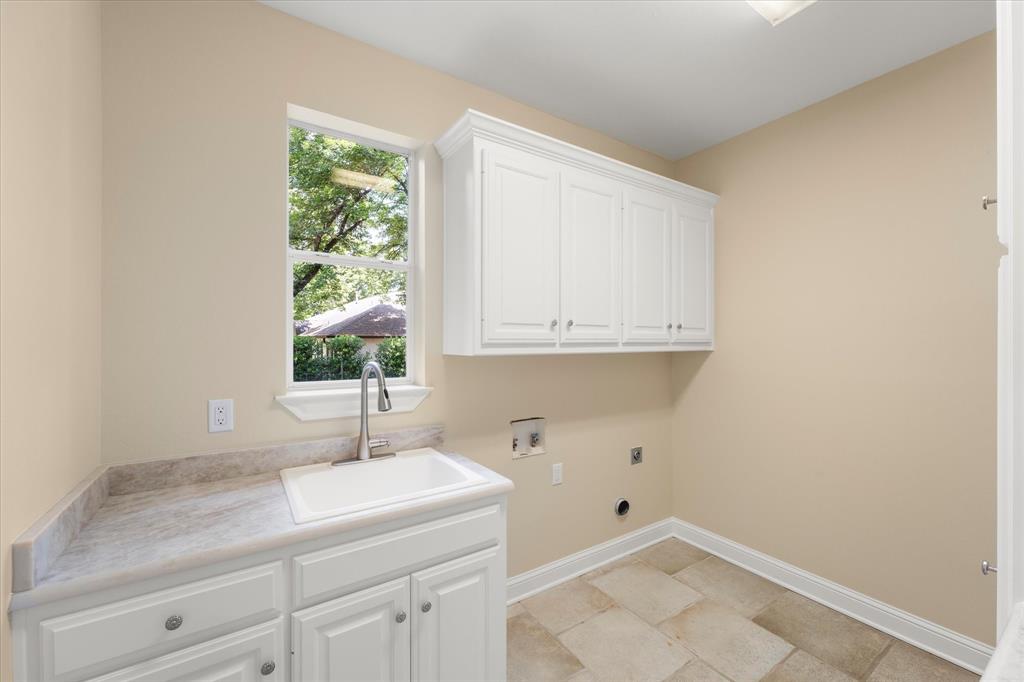 Lands End - Residential