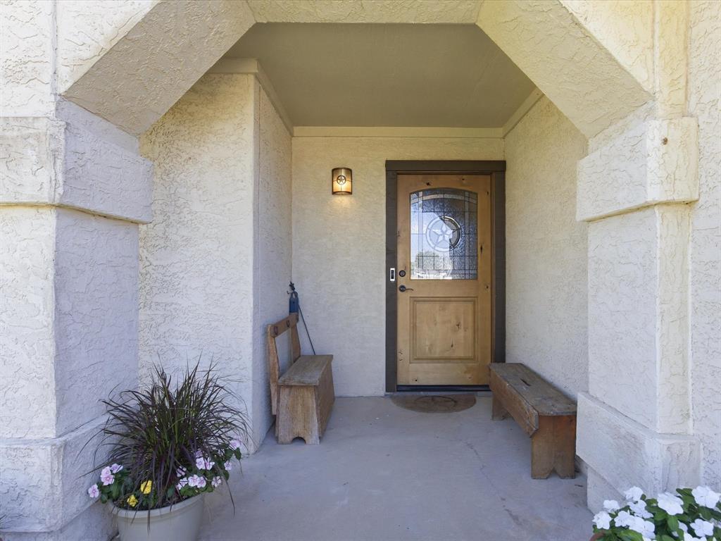 Impeccably well-maintained home on great oversized, cul de sac lot with very private backyard and spacious back patio with Pergola covered porch, great landscaping and quaint garden shed!  Wonderfully updated interior with engineered hardwood flooring, remodeled kitchen with updated cabinetry and granite counters, large family room with vaulted ceilings and new exterior back double doors. Ideal location that's easy access to IH20 for quick commute to Fort Worth!
