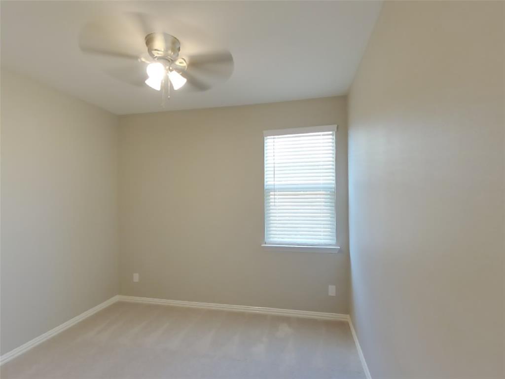 THE RESERVE AT CHAMBERLAIN CROSSING - Residential Lease