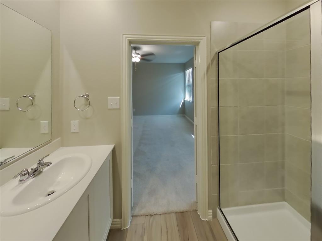 THE RESERVE AT CHAMBERLAIN CROSSING - Residential Lease