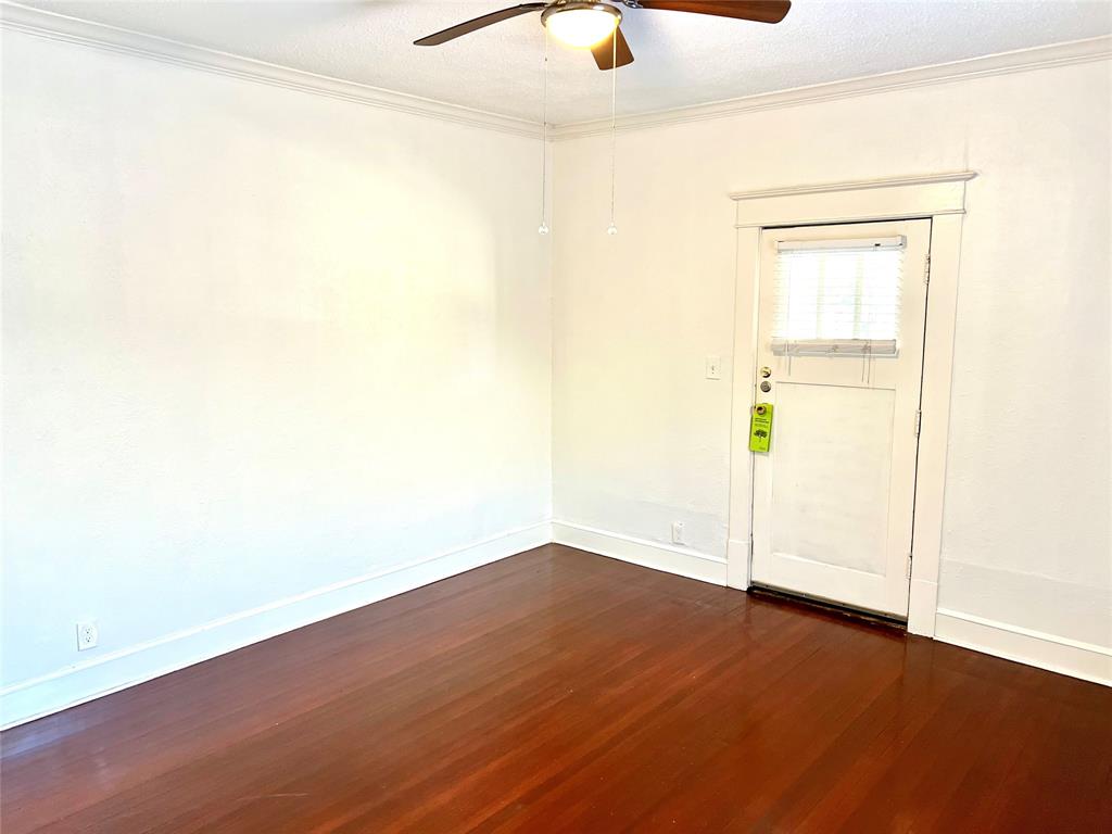 Russell Realty Co - Residential Lease