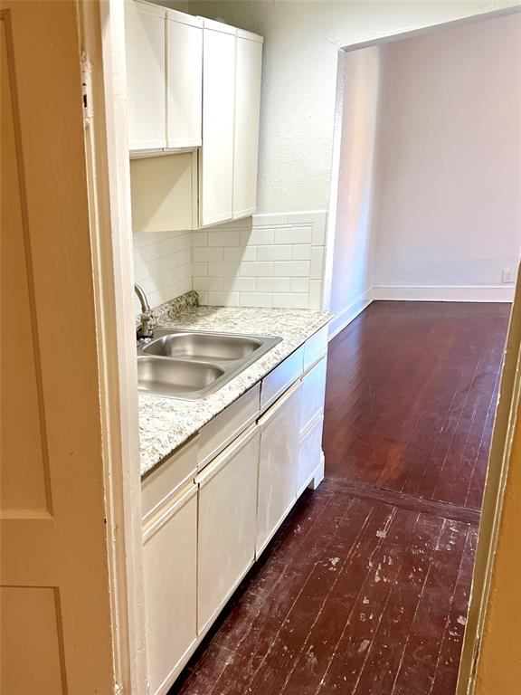 Russell Realty Co - Residential Lease