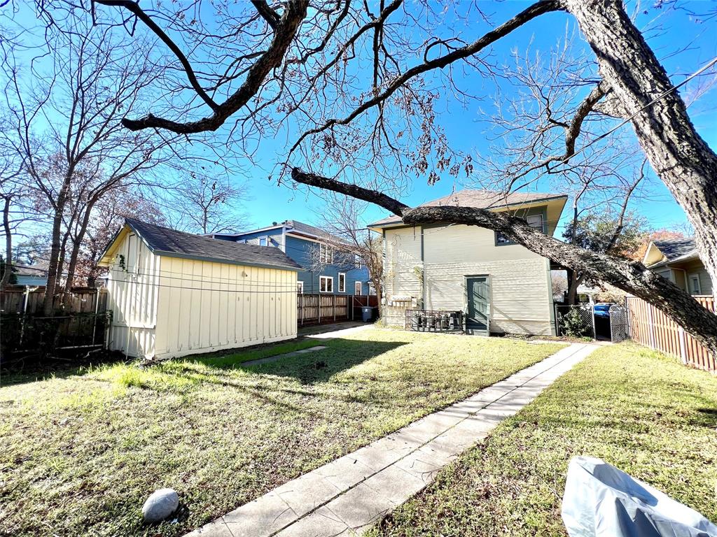 Russell Realty Co - Residential Lease