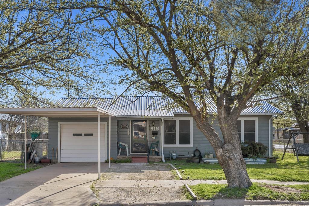 Welcome to this charming and affordable home in Coleman that's perfect for first-time buyers, downsizers, or a cozy retirement retreat!
This 2-bedroom, 1-bath home offers comfortable living with a functional layout and is move-in ready, so you can settle in right away. The home includes a gas range, refrigerator, and dishwasher, making it an easy and convenient choice.
Step outside to enjoy a large, fully fenced backyard, ideal for pets, gardening, or relaxing evenings.
Conveniently located close to schools, hospitals, local dining, and shopping, you’ll love the accessibility while still enjoying small-town living.