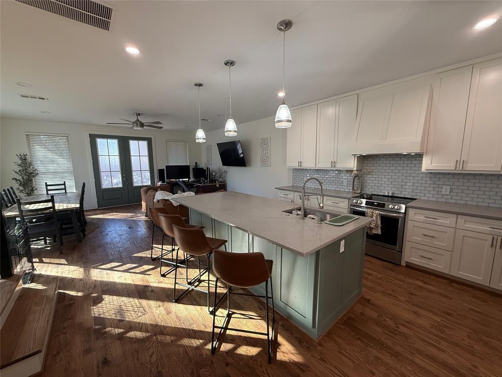 Del Mar Sub - Residential
