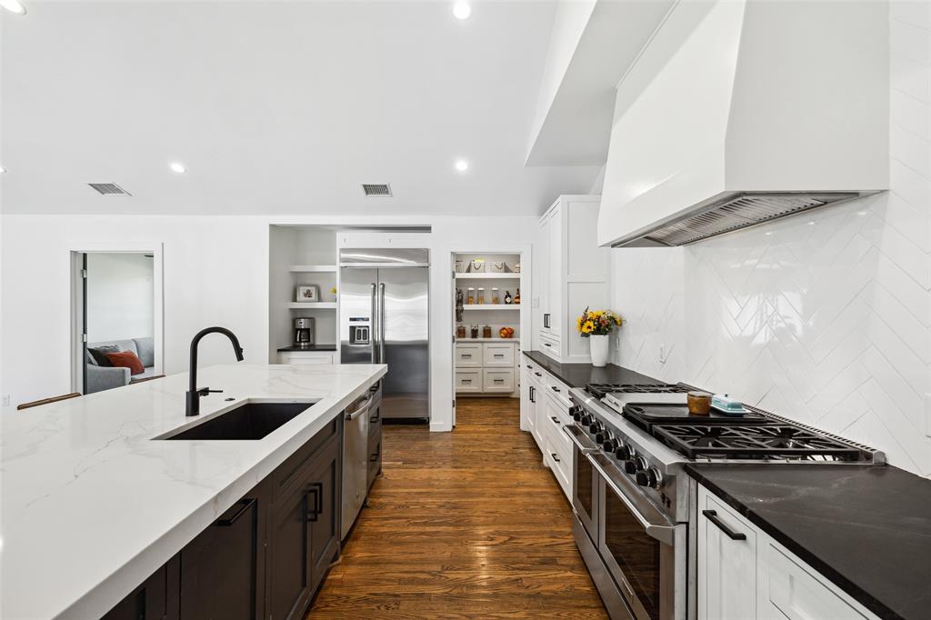 Walnut Hill Manor - Residential Lease