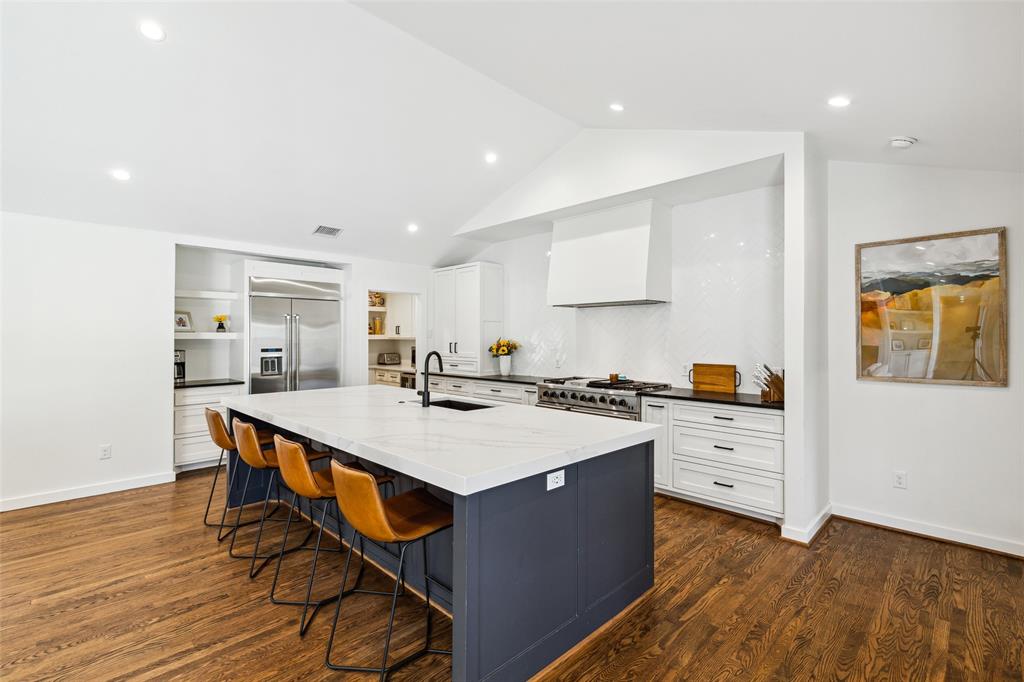 Walnut Hill Manor - Residential Lease