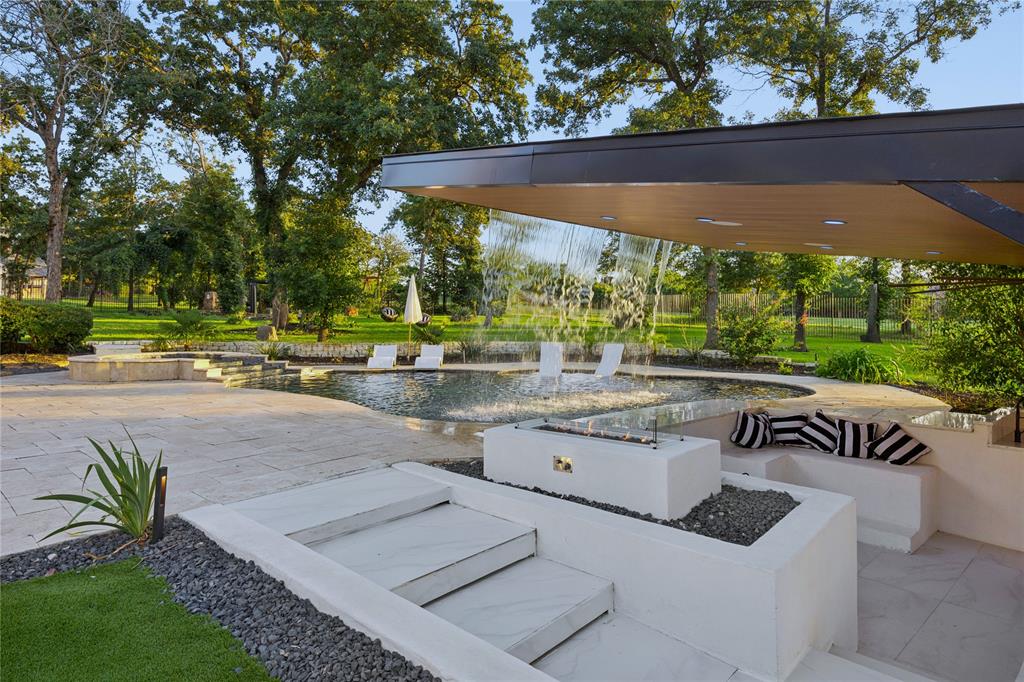 The Estates At Tour 18 Sec 3 - Residential