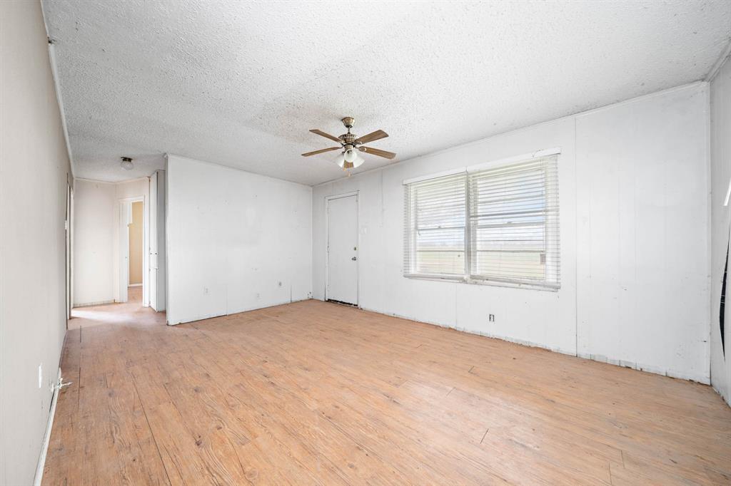 D Spears - Residential