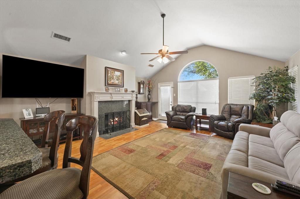 Meadow Oaks Ph II - Residential