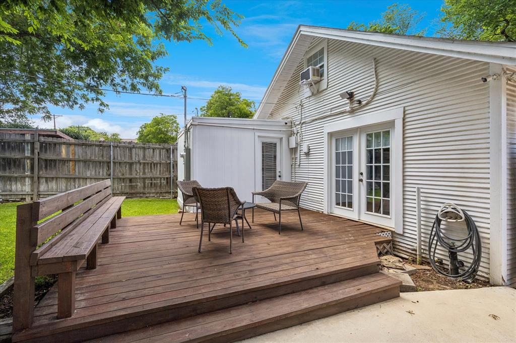 Country Club Heights - Residential
