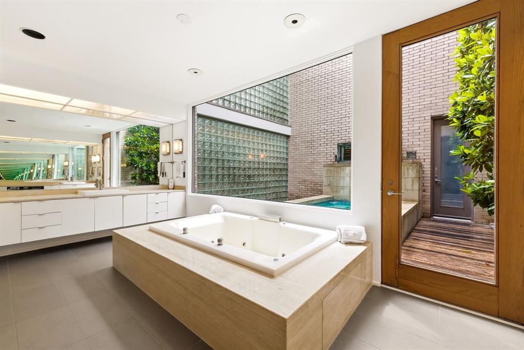 Glen Lakes - Residential