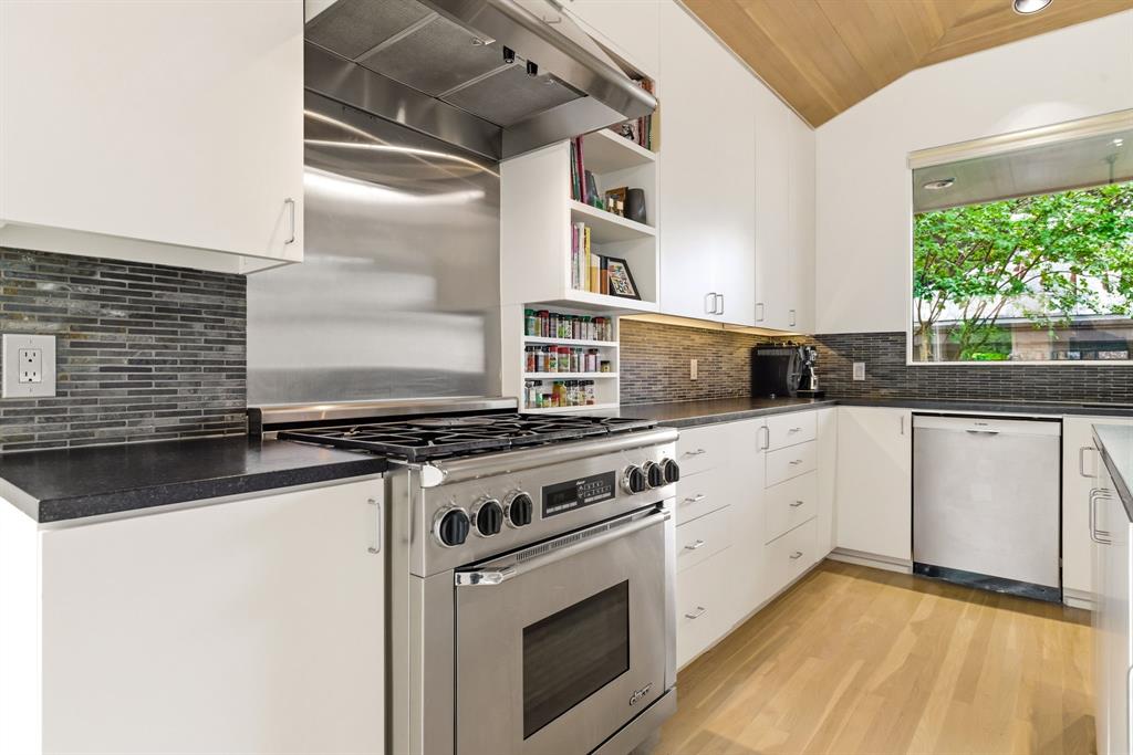 Glen Lakes - Residential