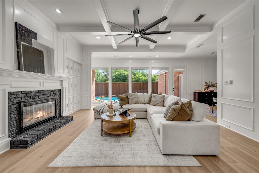 Steeplechase Ph Two-R - Residential