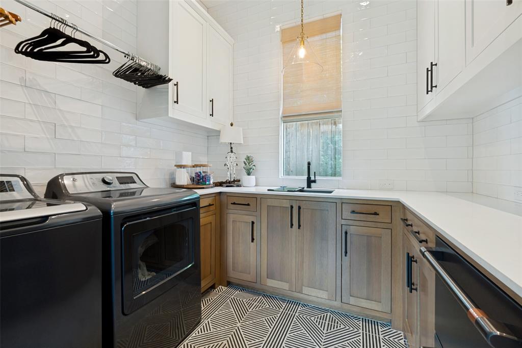 Briarwood - Residential