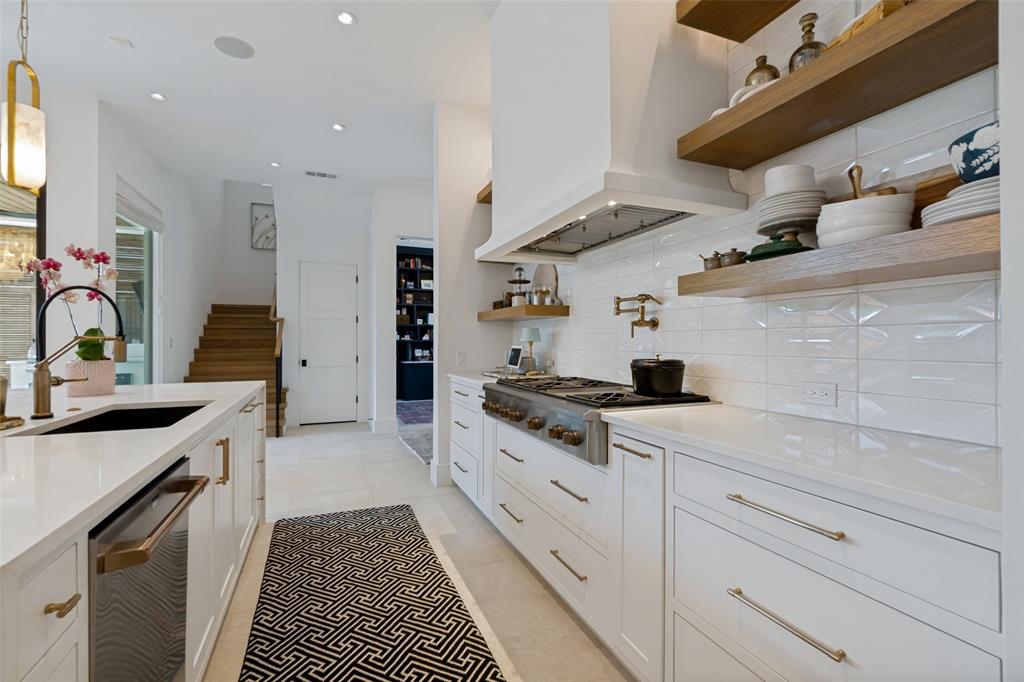 Briarwood - Residential