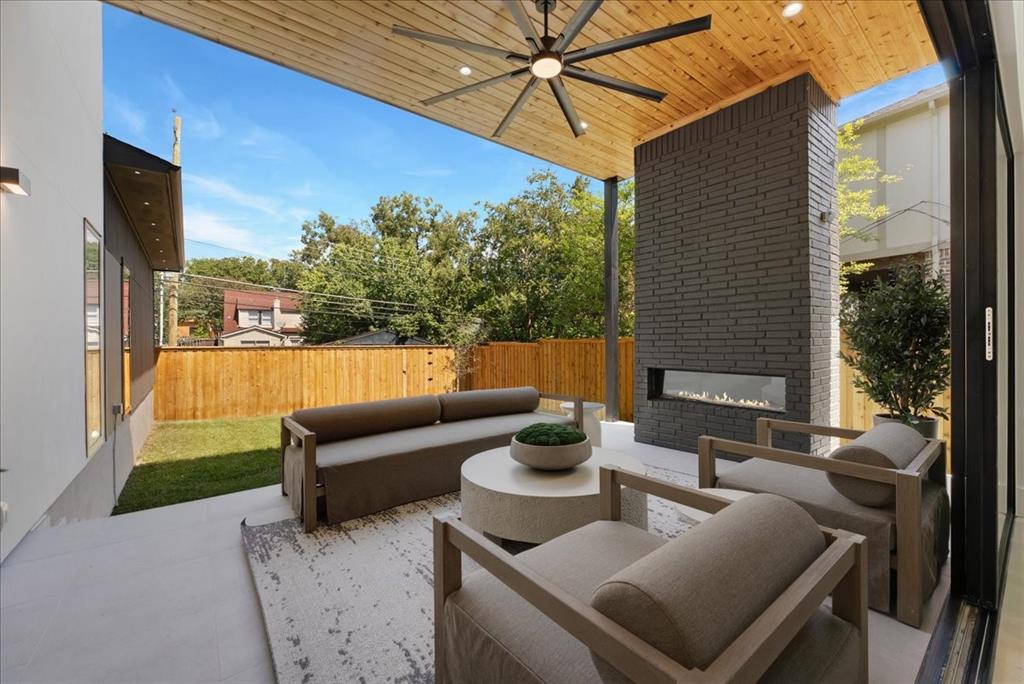 Coronado Hills - Residential