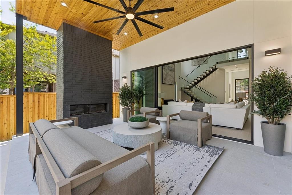 Coronado Hills - Residential
