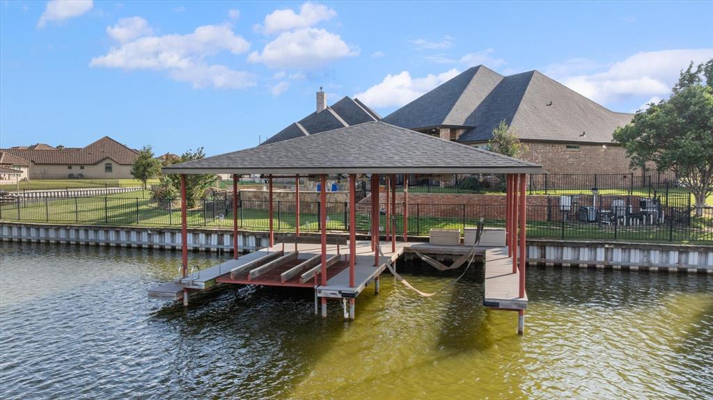 The Island on Lake Granbury - Residential