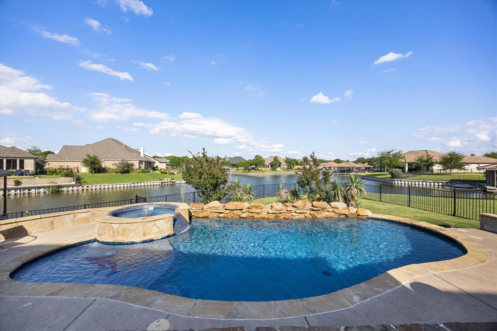 The Island on Lake Granbury - Residential