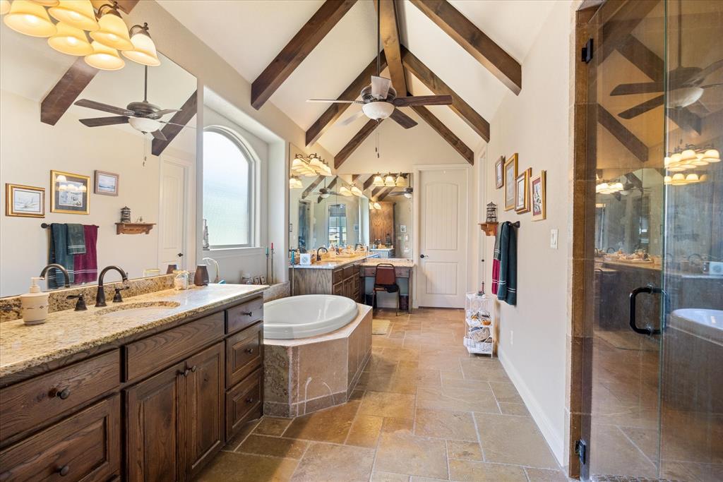 The Island on Lake Granbury - Residential