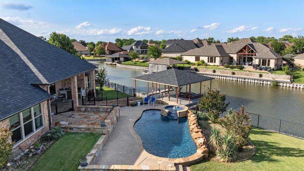 The Island on Lake Granbury - Residential