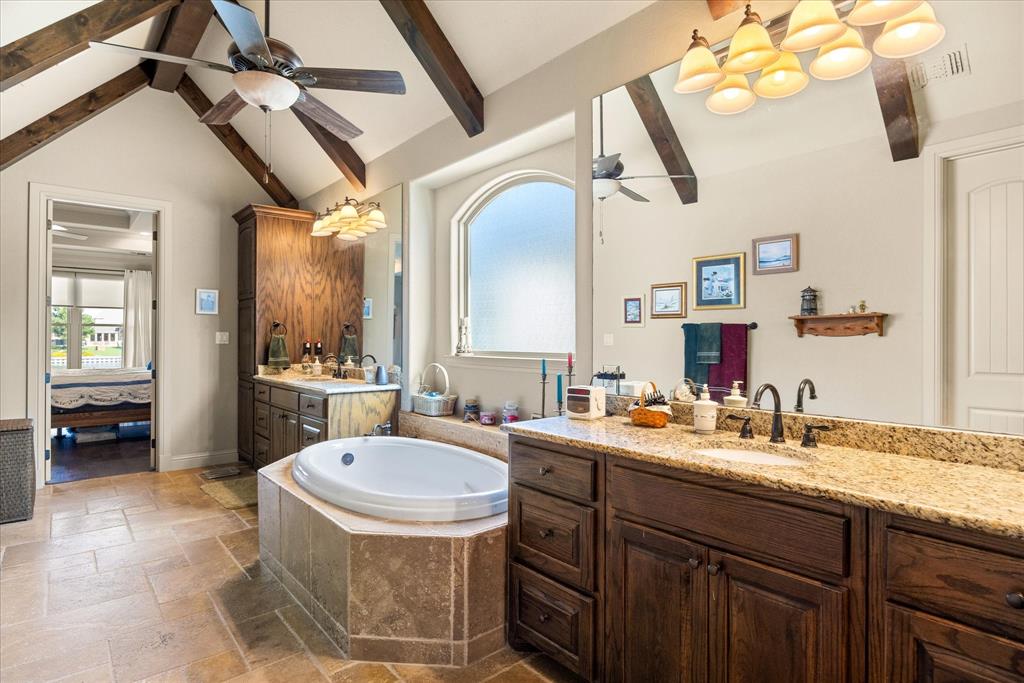 The Island on Lake Granbury - Residential