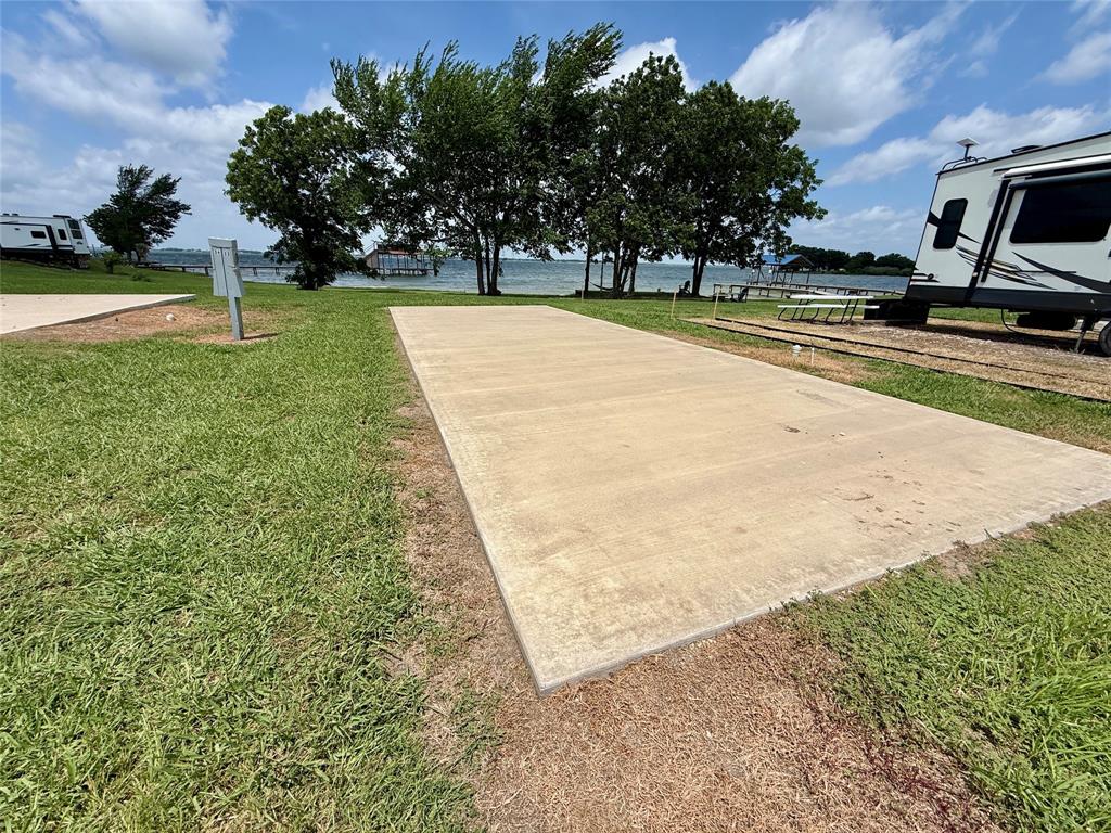 Peninsula Point - Land
