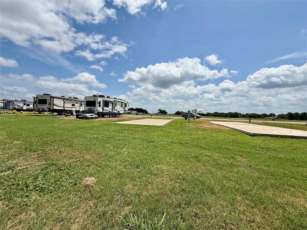 Peninsula Point - Land