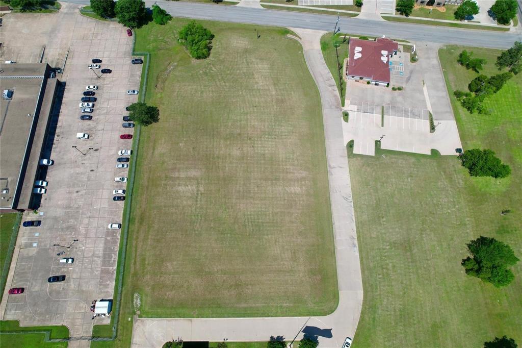Positioned directly beside AmeriState Bank, this spacious commercial lot offers exceptional visibility and endless development potential in one of Sherman’s rapidly expanding corridors. Ideal for a retail center, professional office building, medical office, or mixed commercial development, this property provides a prime opportunity to bring your vision to life in a high-growth area with strong surrounding businesses and traffic exposure.

Architectural designs are subject to seller approval to help maintain the quality and integrity of the development. Please note that financial institutions and residential housing are not permitted; however, office buildings and strip centers are welcome. Rare opportunities like this are becoming increasingly limited in Sherman’s booming market. Schedule your showing today and explore the possibilities.