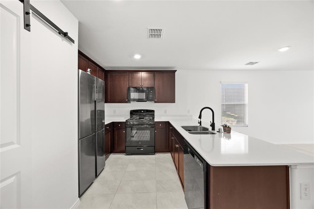Primrose Xing Ph 5 - Residential