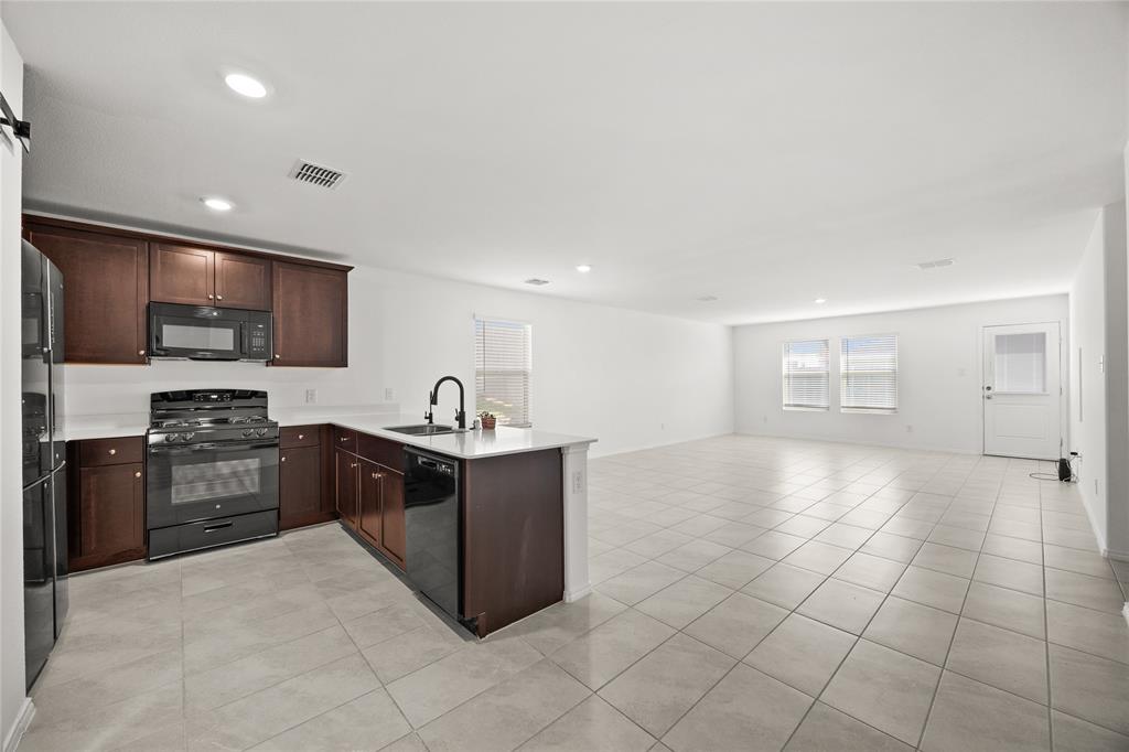 Primrose Xing Ph 5 - Residential