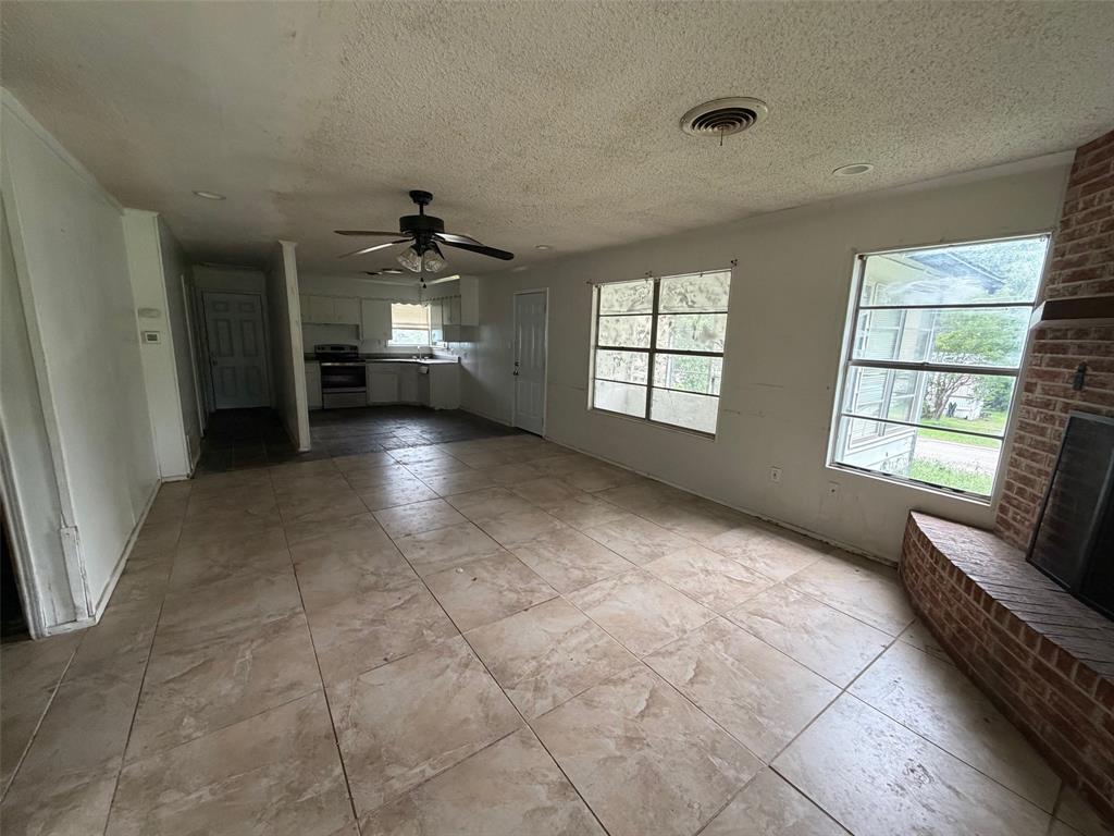 Oak Trail Shores Sec B - Residential