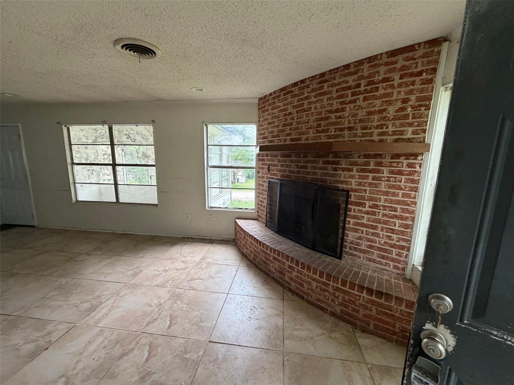 Oak Trail Shores Sec B - Residential