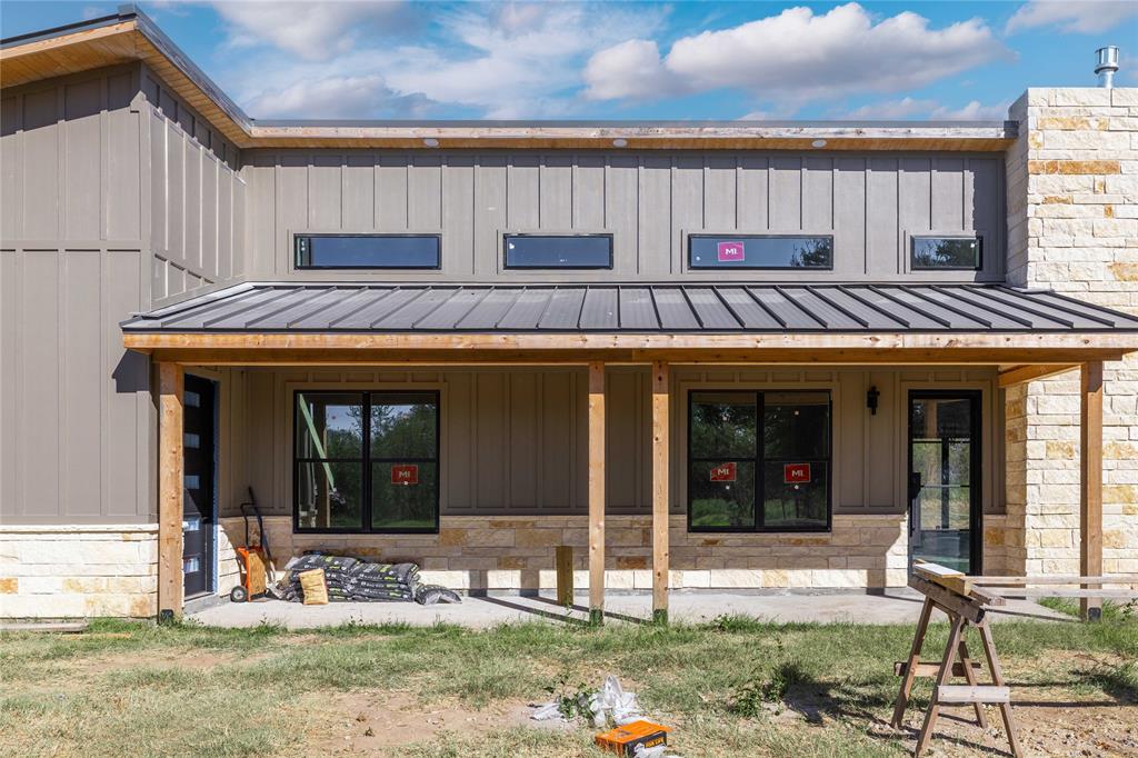 LEDGE STONE RANCH - Residential