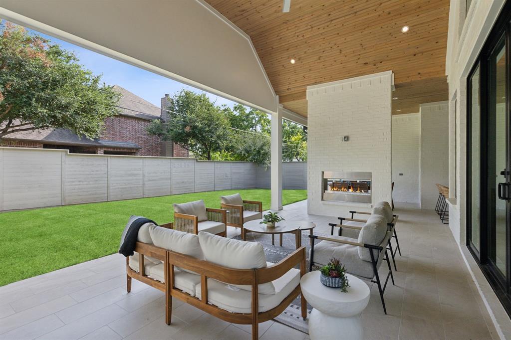 Midway Manor - Residential