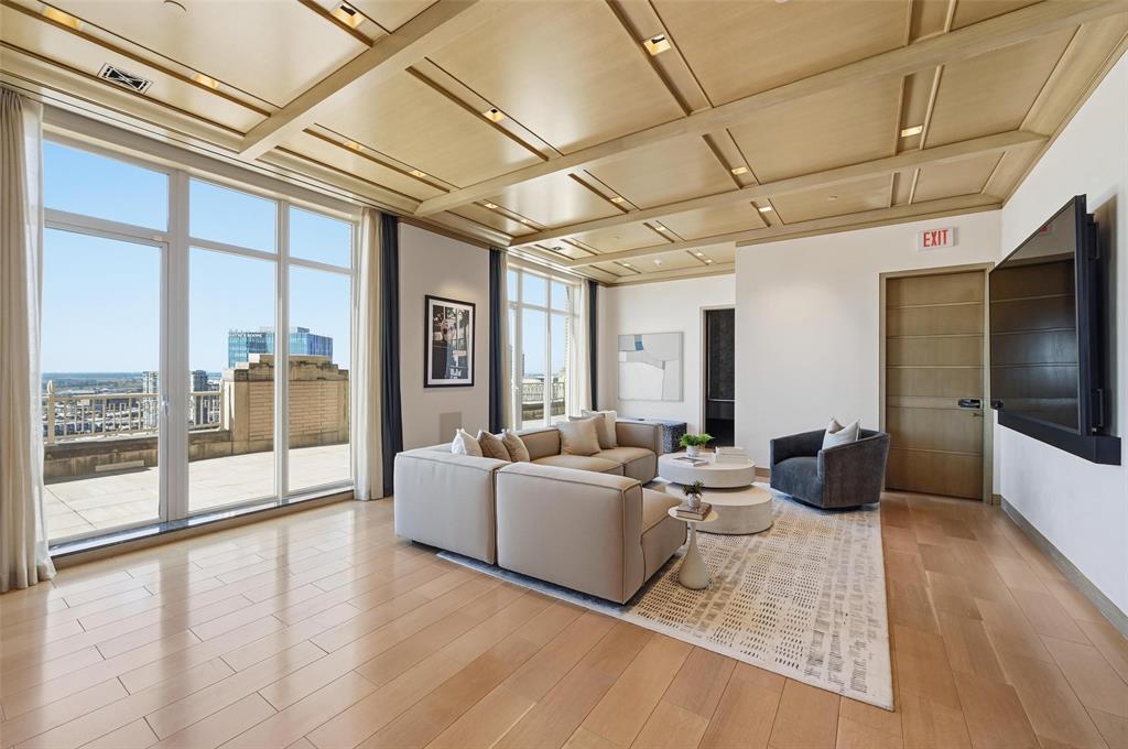 Tower & Regency Row Residence Condo - Residential