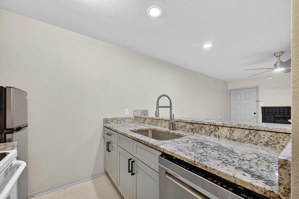 Braemar North Condo - Residential