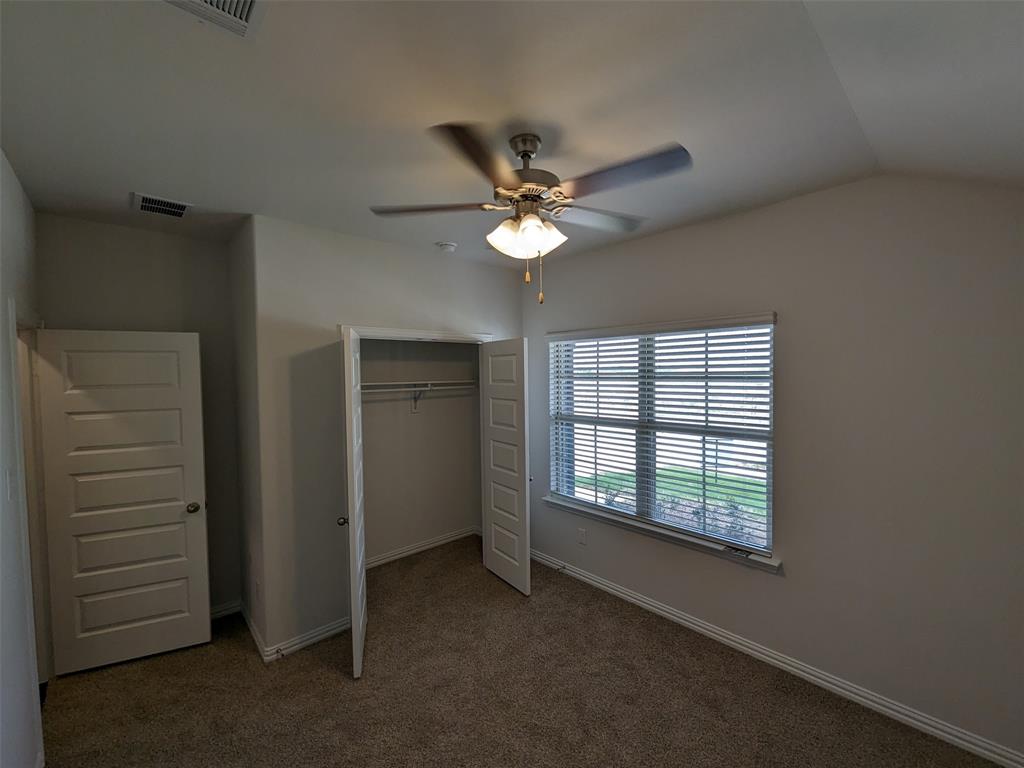Stark Farms, Phase 2, Blk R, Lot 5 - Residential Lease