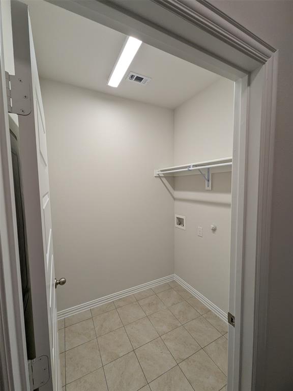 Stark Farms, Phase 2, Blk R, Lot 5 - Residential Lease