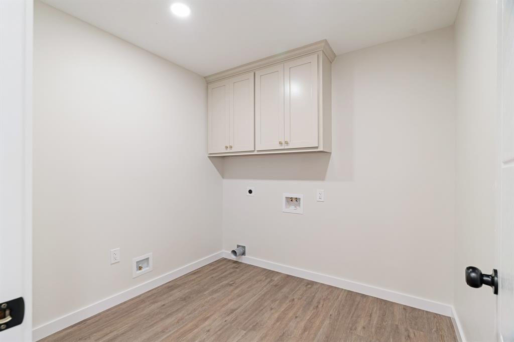 BOIS D'ARC ESTATES - Residential