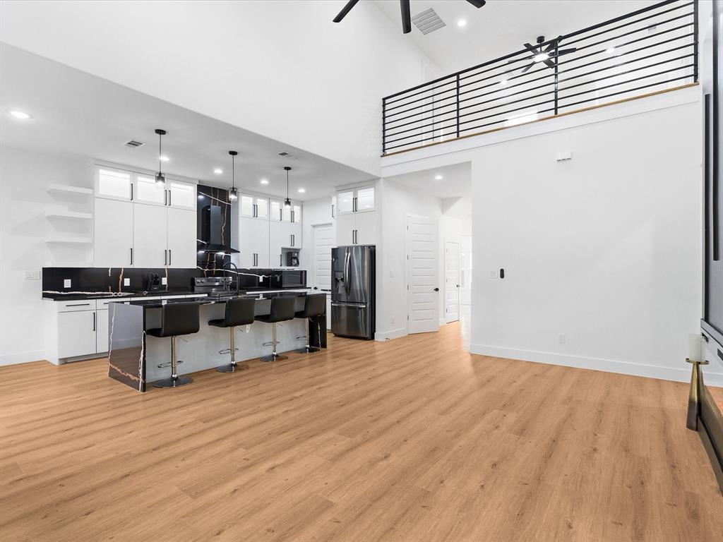Alameda Heights - Residential