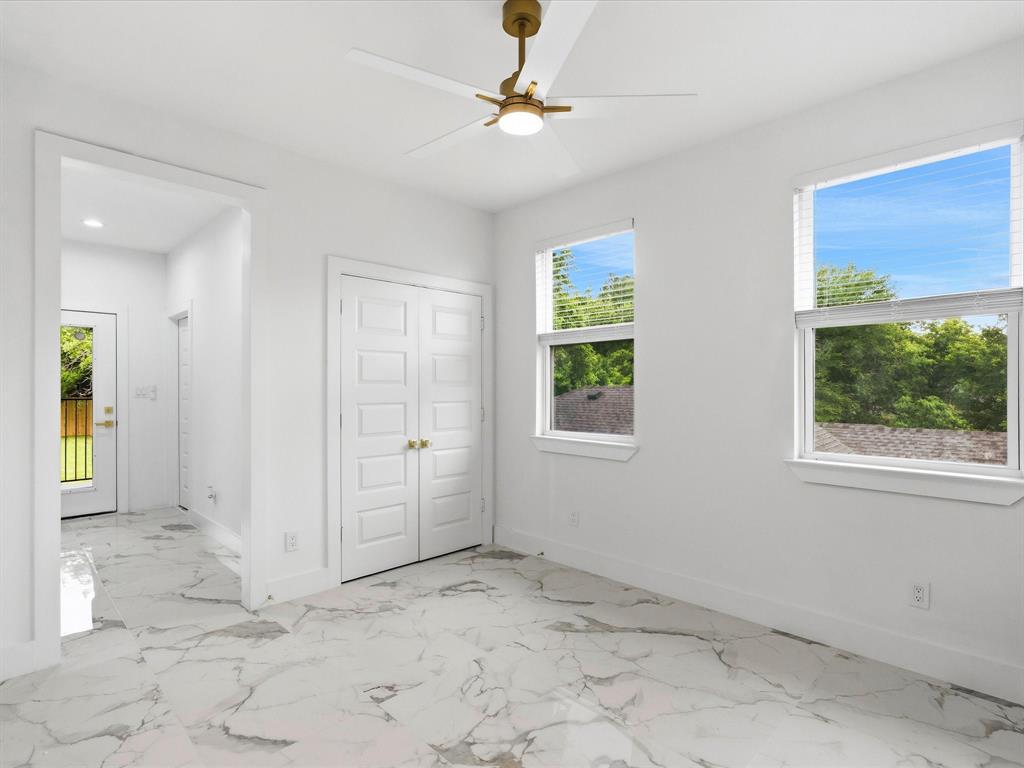 Alameda Heights - Residential