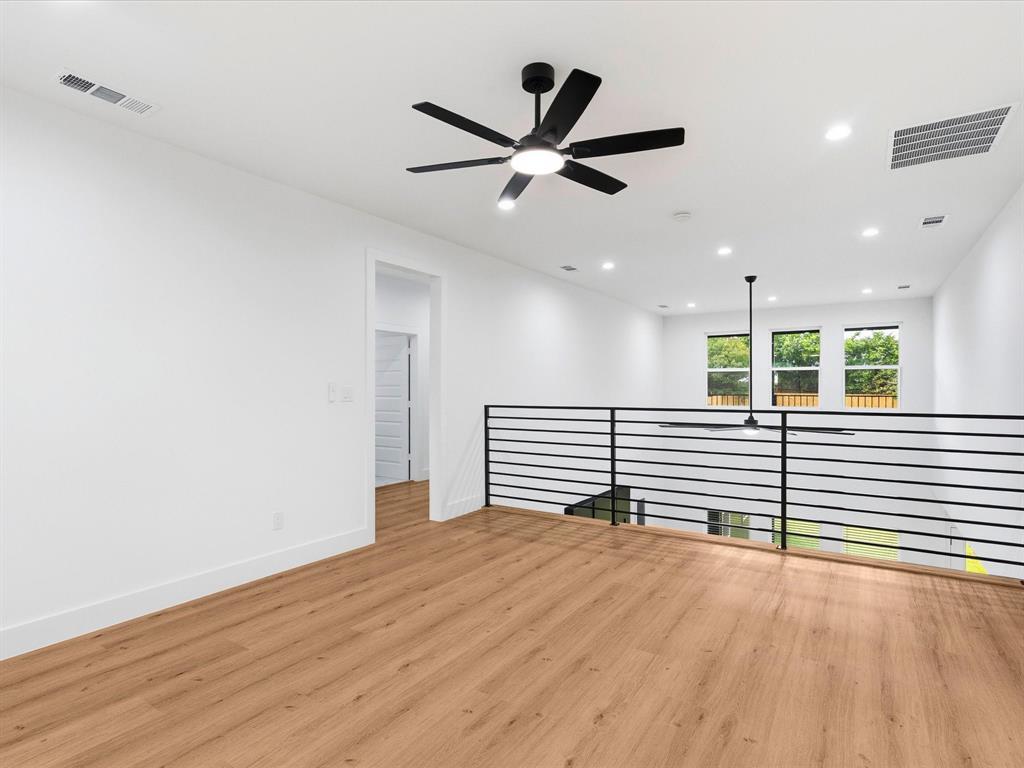 Alameda Heights - Residential