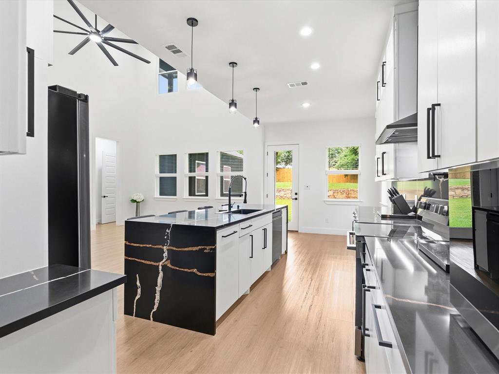 Alameda Heights - Residential