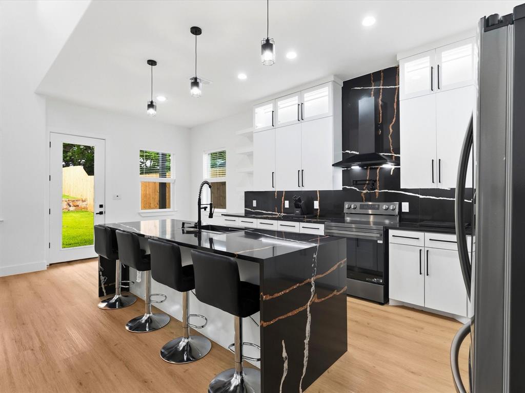 Alameda Heights - Residential