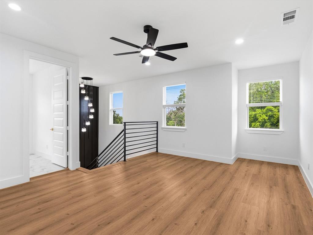 Alameda Heights - Residential