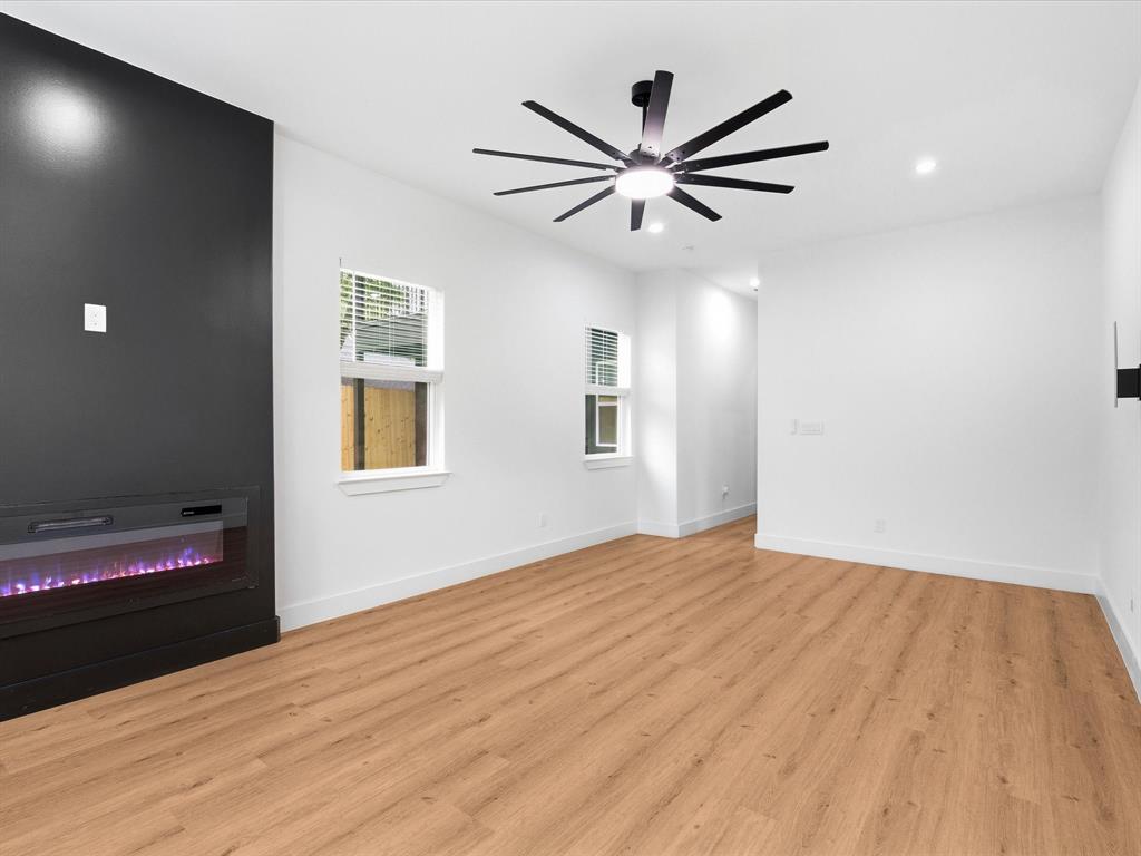 Alameda Heights - Residential