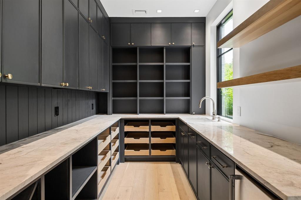 Meadowbrook Terrace - Residential